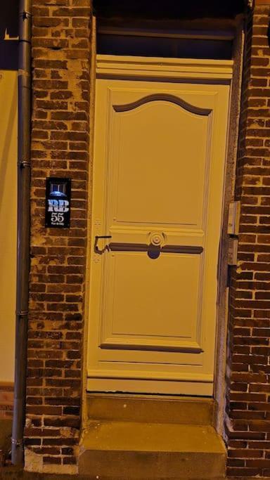 Le Royal Billy Apartamento Dreux Exterior foto